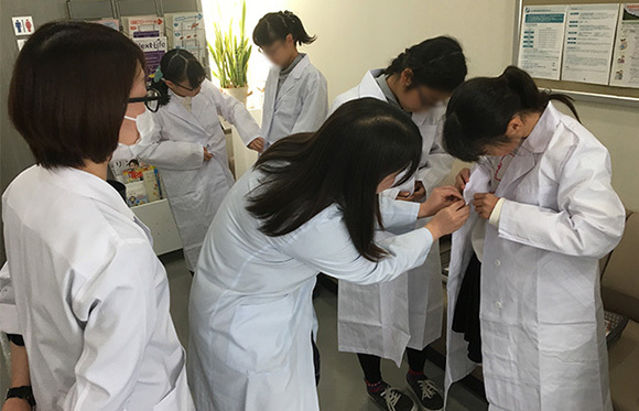 『こども薬剤師体験イベント』01